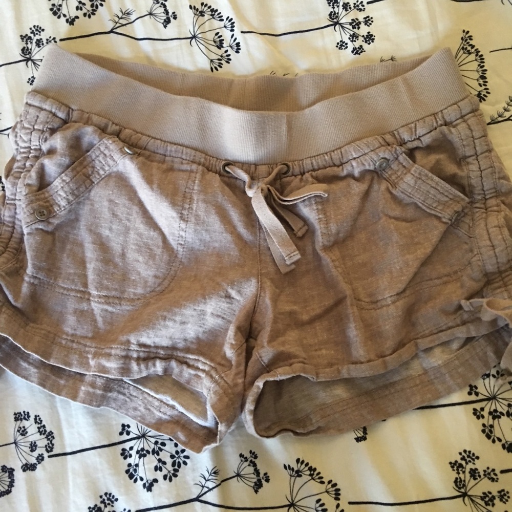 Linen shorts